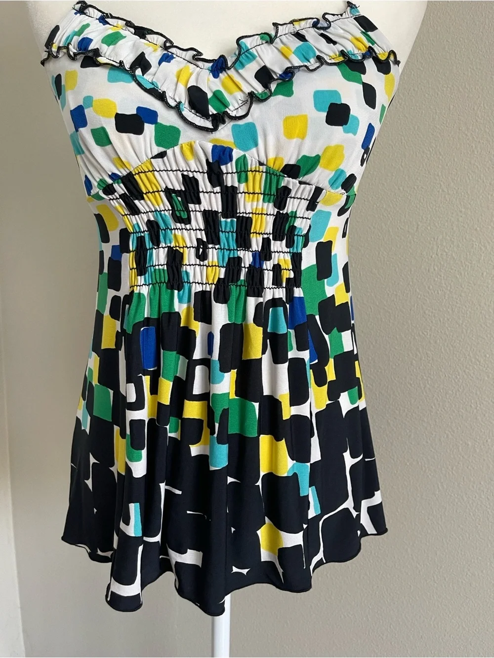 XOXO Women's Multi-Color Ruffled Halter Tank Top - Picture 3 of 6